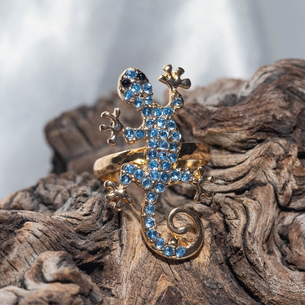 ✨Modcloth Leia Blue Rhinestone Lizard Ring - Picture 4 of 11